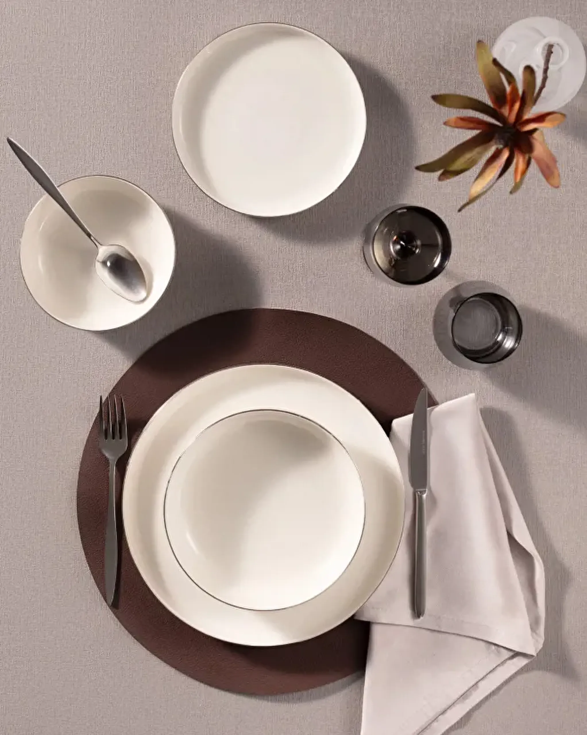 Dinnerware Sets